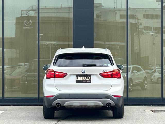 Ｘ１ ｘＤｒｉｖｅ　２５ｉ　ｘライン　純正ナビ　バックカメラ　パークディスタンスコントロール　オートマチックテールゲート　フットトランクオープナー　コンフォートアクセス　オートライト　レインセンサー　スピードリミッター　３６０°ドラレコ（50枚目）