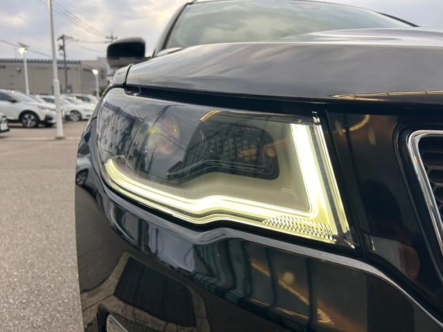 ジープ・コンパス 黒革シート シートヒーター 衝突軽減ブレーキ アダプティブクルーズコントロール ブラインドスポットモニター レーンキープアシスト 純ナビ フルセグTV AppleCarPlay バックカメラ ドラレコ(54枚目)