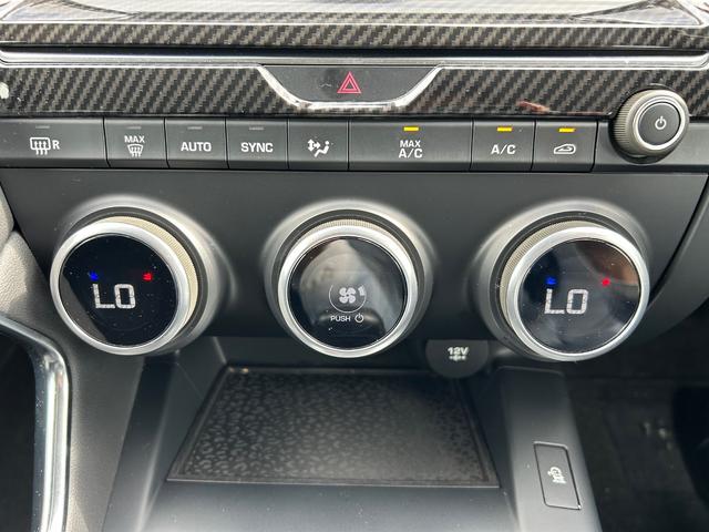 Eペイス ベースグレード 180PS 衝突軽減ブレーキ アダプティブクルーズコントロール ブラインドスポットモニター レーンキープアシスト 純ナビ AppleCarPlay フルセグTV 360カメラ クリアランスソナー デジタルメーター(27枚目)