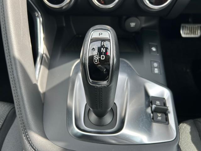 Eペイス ベースグレード 180PS 衝突軽減ブレーキ アダプティブクルーズコントロール ブラインドスポットモニター レーンキープアシスト 純ナビ AppleCarPlay フルセグTV 360カメラ クリアランスソナー デジタルメーター(29枚目)