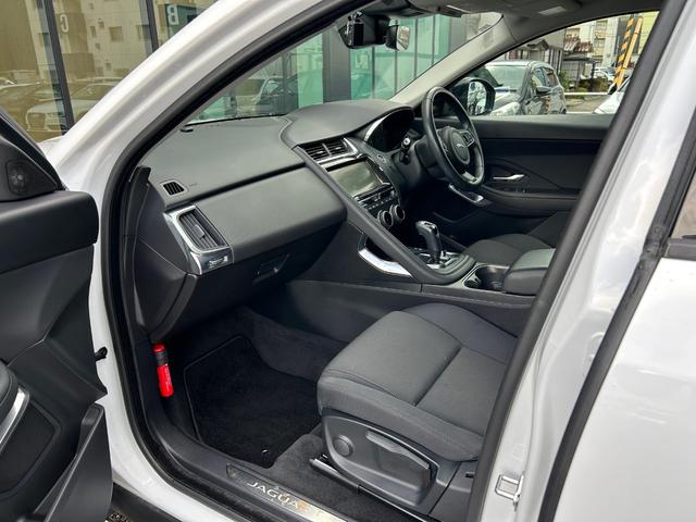 Eペイス ベースグレード 180PS 衝突軽減ブレーキ アダプティブクルーズコントロール ブラインドスポットモニター レーンキープアシスト 純ナビ AppleCarPlay フルセグTV 360カメラ クリアランスソナー デジタルメーター(36枚目)