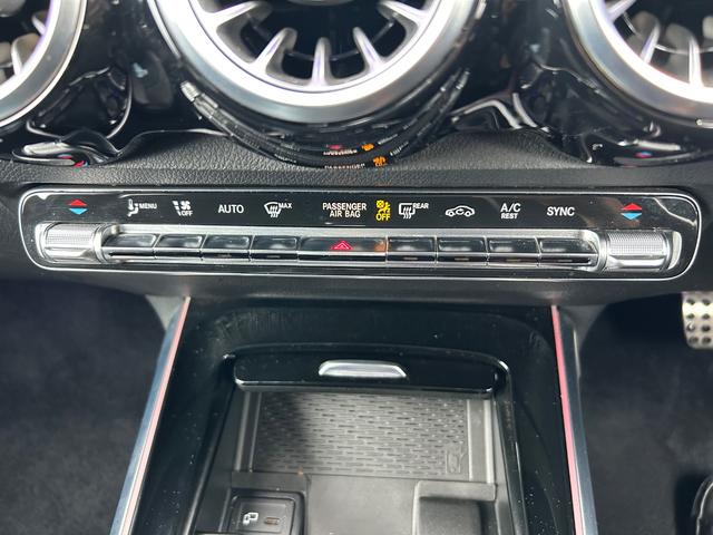 ＧＬＢ ＧＬＢ２００ｄ　４マチック　ＡＭＧラインパッケージ　衝突軽減ブレーキ　アダプティブクルーズコントロール　ブラインドスポットモニター　レーンキープアシスト　純正ナビ　フルセグＴＶ　３６０カメラ　クリアランスソナー　電動リアゲート　アンビエントライト（29枚目）