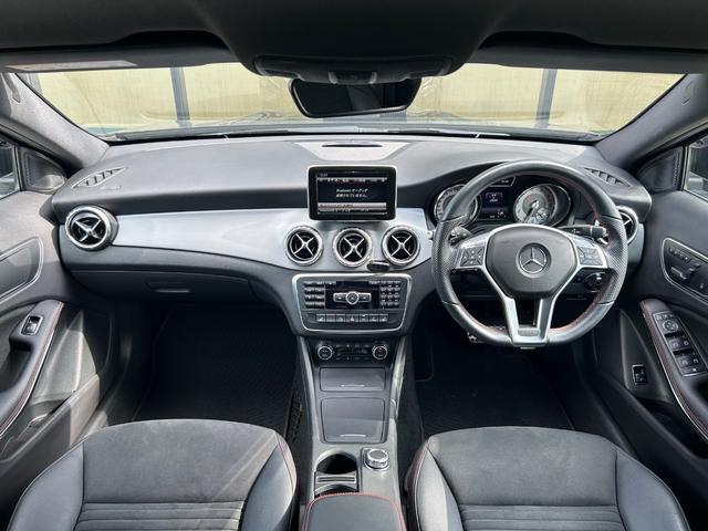 ＧＬＡクラス ＧＬＡ１８０　スポーツ　衝突軽減ブレーキ　アダプティブクルーズコントロール　ブラインドスポットモニター　純ナビ　フルセグ　バックカメラ　クリアランスソナー　電動リアゲート　パーキングアシスト　ＨＩＤヘッドライト　オートライト（4枚目）