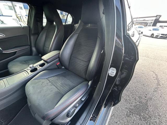 ＧＬＡクラス ＧＬＡ１８０　スポーツ　衝突軽減ブレーキ　アダプティブクルーズコントロール　ブラインドスポットモニター　純ナビ　フルセグ　バックカメラ　クリアランスソナー　電動リアゲート　パーキングアシスト　ＨＩＤヘッドライト　オートライト（37枚目）