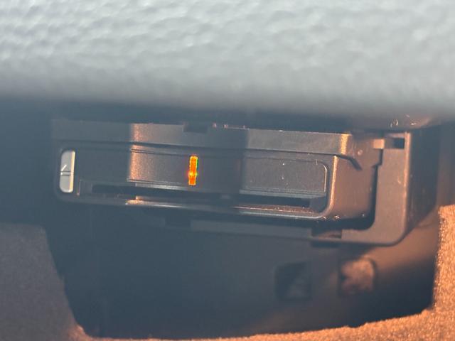 CLAクラス シューティングブレーク CLA180 シューティングブレーク AMGスタイル 衝突軽減ブレーキ アダプティブクルーズコントロール ブラインドスポットモニター 純正ナビ フルセグTV AppleCarPlay バックカメラ クリアランスソナー オートマチックテールゲート(37枚目)