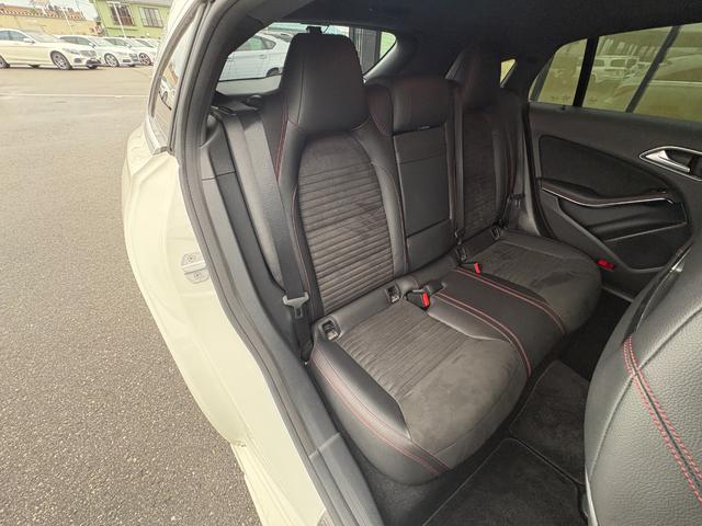 CLAクラス シューティングブレーク CLA180 シューティングブレーク AMGスタイル 衝突軽減ブレーキ アダプティブクルーズコントロール ブラインドスポットモニター 純正ナビ フルセグTV AppleCarPlay バックカメラ クリアランスソナー オートマチックテールゲート(41枚目)