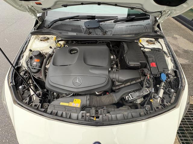 CLAクラス シューティングブレーク CLA180 シューティングブレーク AMGスタイル 衝突軽減ブレーキ アダプティブクルーズコントロール ブラインドスポットモニター 純正ナビ フルセグTV AppleCarPlay バックカメラ クリアランスソナー オートマチックテールゲート(68枚目)