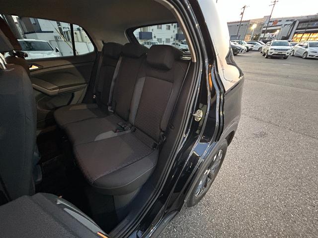 T-クロス TSI 1st 衝突軽減ブレーキ アダプティブクルーズコントロール ブラインドスポットモニター パーキングアシスト 純正ナビ フルセグTV AppleCarPlay バックカメラ クリアランスソナー LEDライト(42枚目)