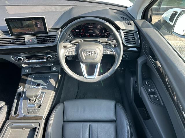 Q5 40TDIクワトロ スポーツ 黒革シート シートヒーター 衝突軽減B ACC ブラインドスポットモニター レーンキープアシスト 純正ナビ フルセグTV AppleCarPlay 360カメラ クリアランスソナー 電動リアゲート(4枚目)