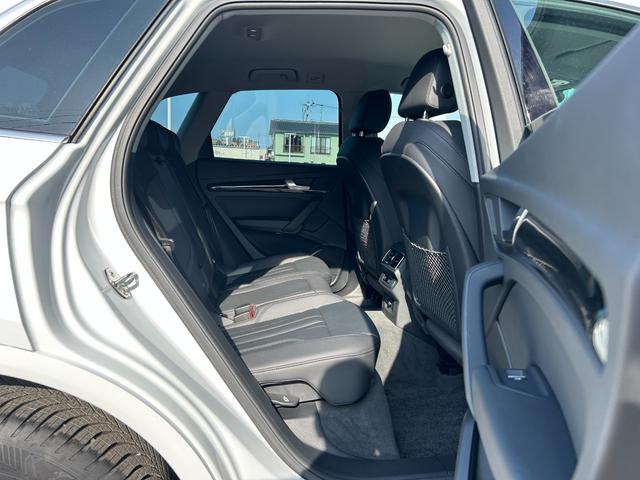 Q5 40TDIクワトロ スポーツ 黒革シート シートヒーター 衝突軽減B ACC ブラインドスポットモニター レーンキープアシスト 純正ナビ フルセグTV AppleCarPlay 360カメラ クリアランスソナー 電動リアゲート(37枚目)