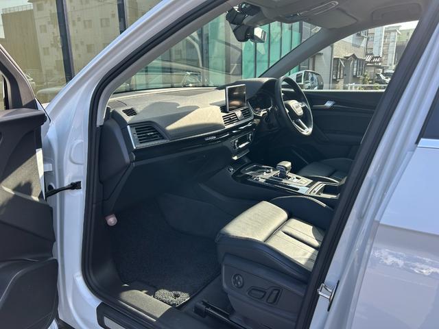 Q5 40TDIクワトロ スポーツ 黒革シート シートヒーター 衝突軽減B ACC ブラインドスポットモニター レーンキープアシスト 純正ナビ フルセグTV AppleCarPlay 360カメラ クリアランスソナー 電動リアゲート(40枚目)