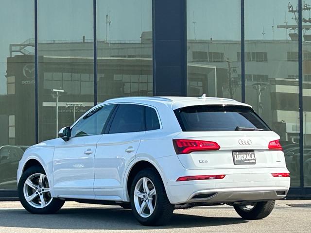 Q5 40TDIクワトロ スポーツ 黒革シート シートヒーター 衝突軽減B ACC ブラインドスポットモニター レーンキープアシスト 純正ナビ フルセグTV AppleCarPlay 360カメラ クリアランスソナー 電動リアゲート(55枚目)