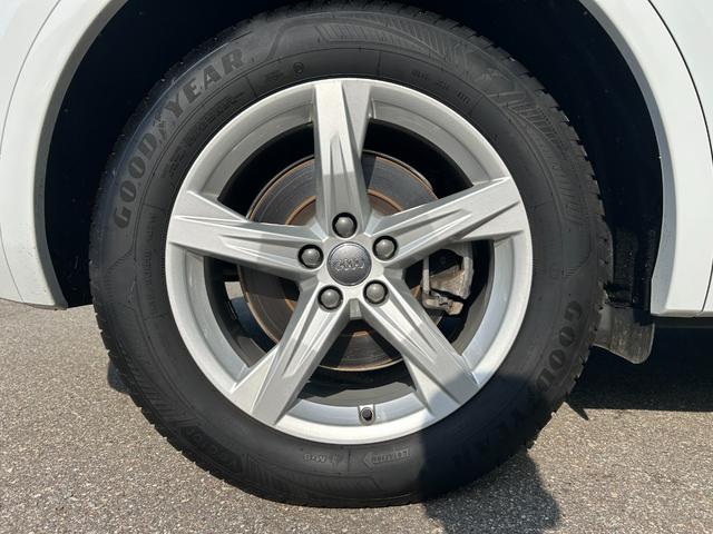 Q5 40TDIクワトロ スポーツ 黒革シート シートヒーター 衝突軽減B ACC ブラインドスポットモニター レーンキープアシスト 純正ナビ フルセグTV AppleCarPlay 360カメラ クリアランスソナー 電動リアゲート(61枚目)
