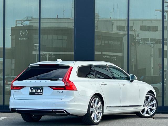 V90 T6 AWD インスクリプション サンルーフ 茶革シート シートベンチレーション Bowers&Wilkins 衝突軽減B アダプティブクルーズコントロール ブラインドスポットモニター レーンキープアシスト 純正ナビ CarPlay(57枚目)