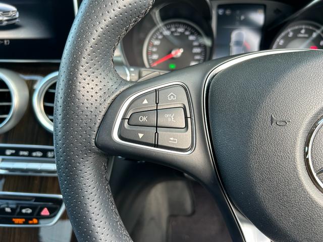 Cクラス C200 4マチックアバンギャルド 黒革シート シートヒーター 衝突軽減ブレーキ アダプティブクルーズコントロール ブラインドスポットモニター ステアリングアシスト 純正ナビ フルセグTV バックカメラ クリアランスソナー 電動トランク(12枚目)