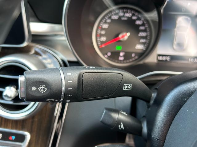 Cクラス C200 4マチックアバンギャルド 黒革シート シートヒーター 衝突軽減ブレーキ アダプティブクルーズコントロール ブラインドスポットモニター ステアリングアシスト 純正ナビ フルセグTV バックカメラ クリアランスソナー 電動トランク(15枚目)