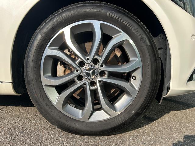 Cクラス C200 4マチックアバンギャルド 黒革シート シートヒーター 衝突軽減ブレーキ アダプティブクルーズコントロール ブラインドスポットモニター ステアリングアシスト 純正ナビ フルセグTV バックカメラ クリアランスソナー 電動トランク(57枚目)