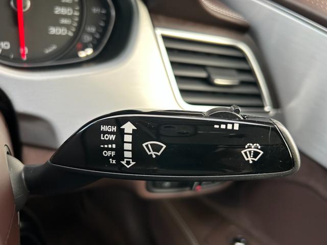 A8 4.0TFSIクワトロ サンルーフ 茶革シート シートベンチレーション マッサージシート リアエンターテイメント 純正ナビ フルセグTV 360カメラ クリアランスソナー オートトランク LEDライト 2列目リクライニング(16枚目)