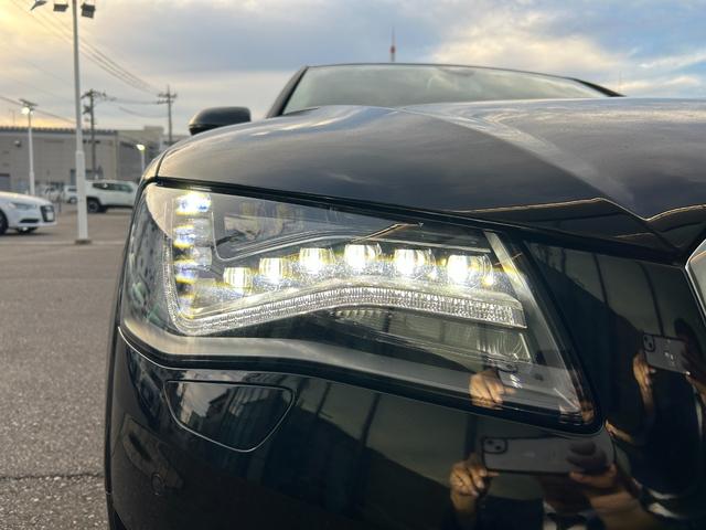 A8 4.0TFSIクワトロ サンルーフ 茶革シート シートベンチレーション マッサージシート リアエンターテイメント 純正ナビ フルセグTV 360カメラ クリアランスソナー オートトランク LEDライト 2列目リクライニング(62枚目)