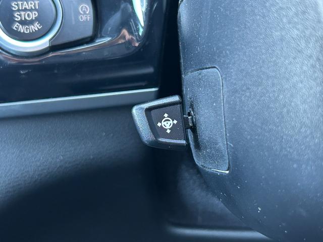 X6 xDrive 35i Mスポーツ セレクトパッケージ サンルーフ 黒革シート シートヒーター ソフトクローズドドア 衝突軽減ブレーキ アダプティブクルーズコントロール ブラインドスポットモニター 純正ナビ フルセグTV 360カメラ(17枚目)