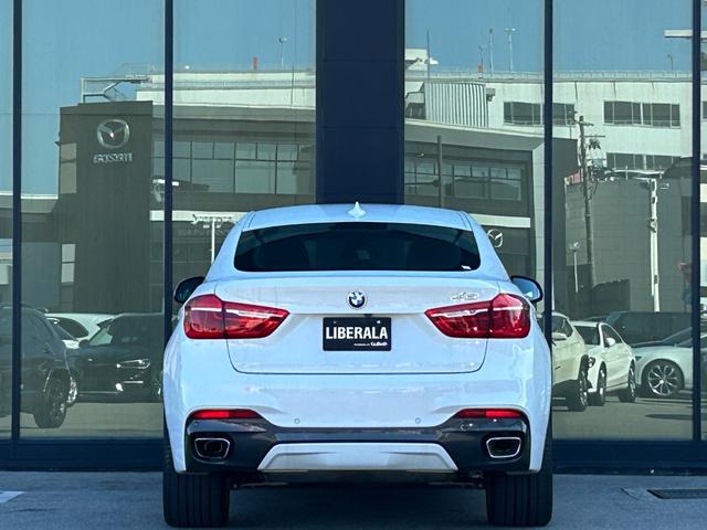X6 xDrive 35i Mスポーツ セレクトパッケージ サンルーフ 黒革シート シートヒーター ソフトクローズドドア 衝突軽減ブレーキ アダプティブクルーズコントロール ブラインドスポットモニター 純正ナビ フルセグTV 360カメラ(53枚目)