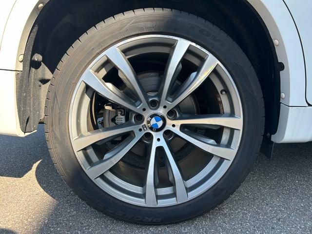 X6 xDrive 35i Mスポーツ セレクトパッケージ サンルーフ 黒革シート シートヒーター ソフトクローズドドア 衝突軽減ブレーキ アダプティブクルーズコントロール ブラインドスポットモニター 純正ナビ フルセグTV 360カメラ(61枚目)