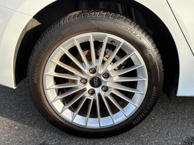 A3 スポーツバック 1stエディション 衝突軽減ブレーキ アダプティブクルーズコントロール 純正ナビTV AppleCarPlay バックカメラ クリアランスソナー LEDヘッドライト オートハイビーム アイドリングストップ シートヒーター(61枚目)