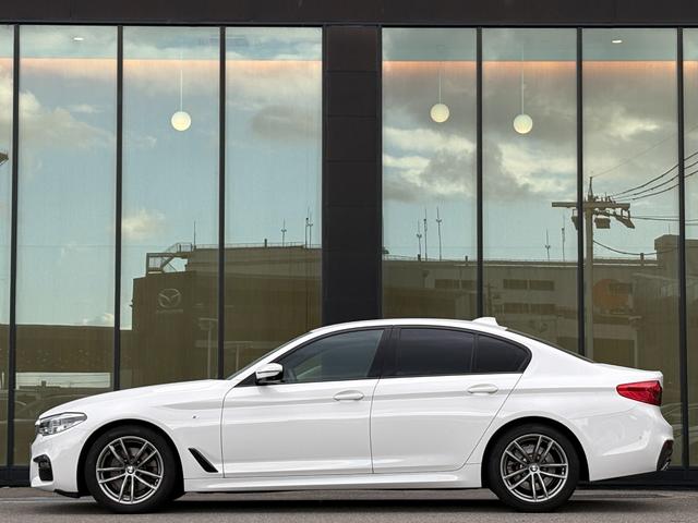 5シリーズ 523d xDrive Mスピリット 衝突軽減B アダプティブクルーズコントロール ブラインドスポット レーンキープ ナビ フルセグ AppleCarPlay 360カメラ クリアランスソナー オートトランク ヘッドアップディスプレイ(57枚目)