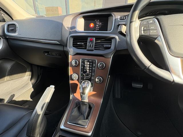 ＬＩＢＥＲＡＬＡには、本物の感動を呼ぶ　Ｔｈｅ　ｎｅｗｅｓｔ，ｂｅｓｔ　ｅｘｐｅｒｉｅｎｃｅ（最も新しく、最良となる体験）が待っています。