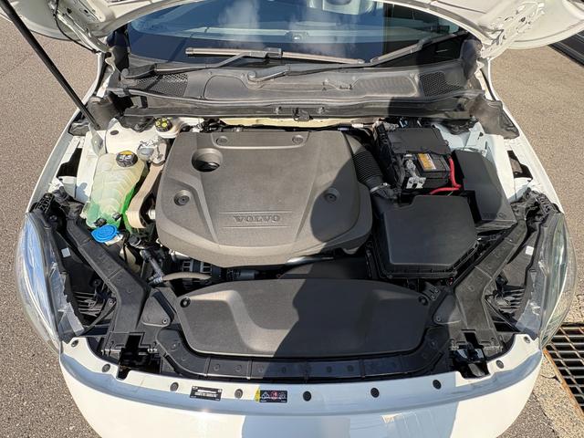 ＬＩＢＥＲＡＬＡ野々市へようこそ。この度は当店のおクルマをご覧いただき有り難うございます。