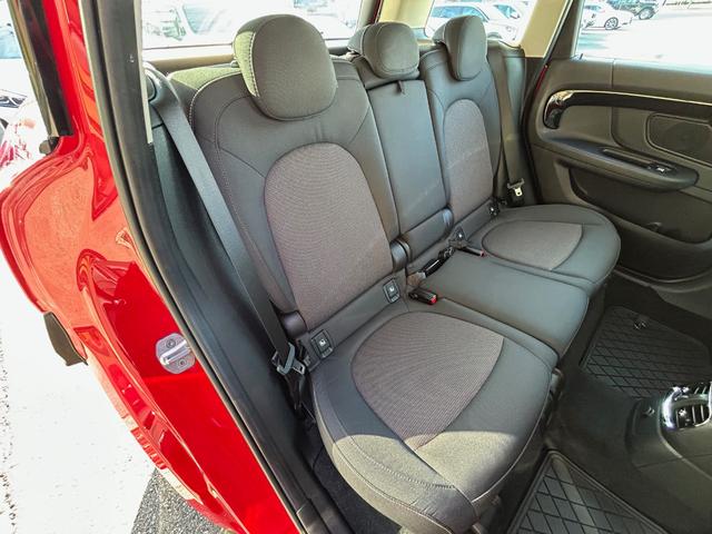 MINI クーパーD クロスオーバー オール4 衝突軽減ブレーキ アダプティブクルーズコントロール 純正ナビ バックカメラ クリアランスソナー オートマチックテールゲート フットトランクオープナー ETC 純正ルーフキャリアー シートヒーター(36枚目)