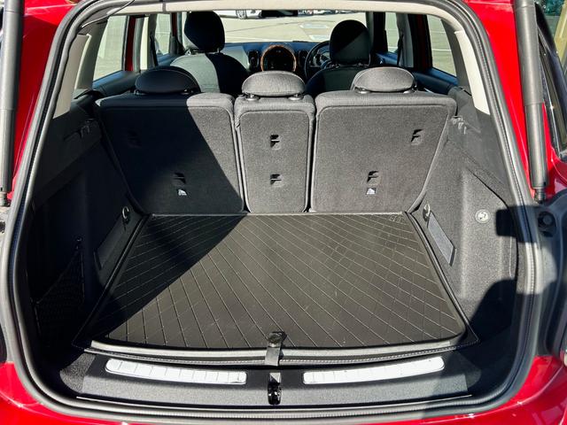 MINI クーパーD クロスオーバー オール4 衝突軽減ブレーキ アダプティブクルーズコントロール 純正ナビ バックカメラ クリアランスソナー オートマチックテールゲート フットトランクオープナー ETC 純正ルーフキャリアー シートヒーター(45枚目)