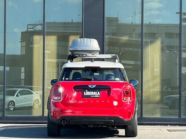 MINI クーパーD クロスオーバー オール4 衝突軽減ブレーキ アダプティブクルーズコントロール 純正ナビ バックカメラ クリアランスソナー オートマチックテールゲート フットトランクオープナー ETC 純正ルーフキャリアー シートヒーター(54枚目)