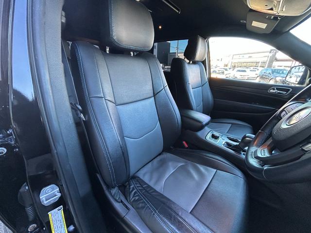 ジープ・グランドチェロキー アップランド 160台限定 黒革調シートカバー 純正ナビ AppleCarPlay バックカメラ フロントカメラ クリアランスソナー クルーズコントロール ヒルディセントコントロール フリップダウンモニター(9枚目)