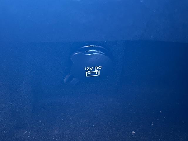 ジープ・グランドチェロキー アップランド 160台限定 黒革調シートカバー 純正ナビ AppleCarPlay バックカメラ フロントカメラ クリアランスソナー クルーズコントロール ヒルディセントコントロール フリップダウンモニター(31枚目)