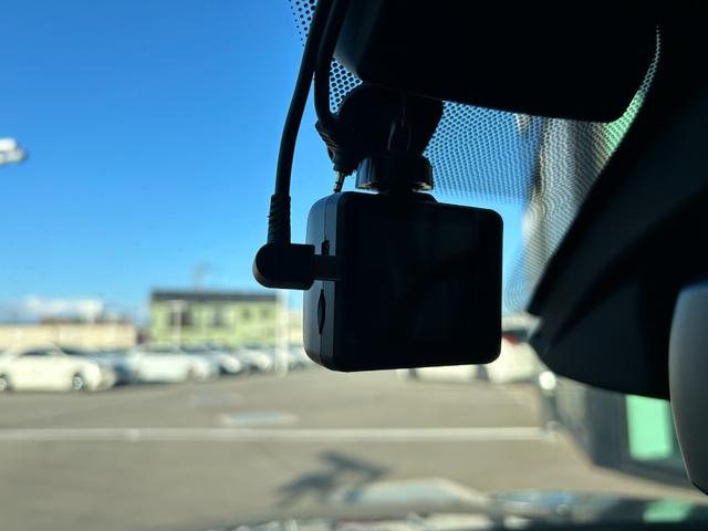 X1 xDrive 18d xライン サンルーフ 純正ナビ バックカメラ クリアランスソナー オートマチックテールゲート フットトランクオープナー コンフォートアクセス ドライブレコーダー LEDヘッドライト インテリジェントセーフティ(19枚目)