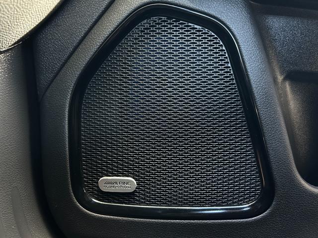 ジープ・コンパス リミテッド 黒革シート シートヒーターALPINEサウンド 衝突軽減ブレーキ アダプティブクルーズコントロール ブラインドスポットモニター 純ナビ CarPlay 360カメラ クリアランスソナー 電動リアゲート(19枚目)