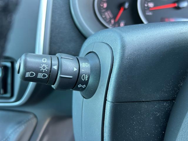 ＬＩＢＥＲＡＬＡでは輸入車でも最長５年間の保証がご選択頂けます。「中古車は不安」というお客様の声にお応えし、お客様の安心安全のために業界最長の保証を実現致しました。（有償のプランで６ヶ月から５年まで。