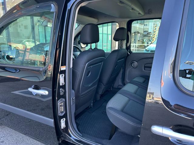 未来ヘ挑戦、「挑む（いどむ）」ことに強い想いを込め、株式会社ＩＤＯＭ（いどむ）と商号変更することにしました。