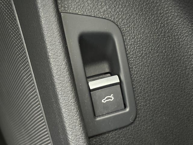 ＬＩＢＥＲＡＬＡは輸入車選びのすべてを見つめ直し新たなスタイルを提案するインポートセレクトブランドです。