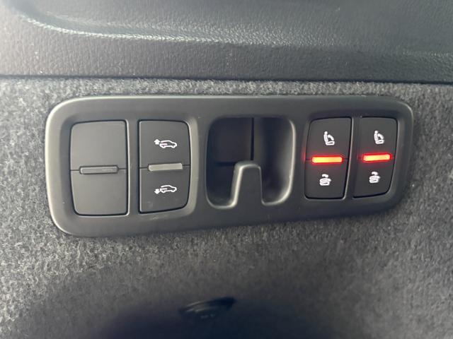 ＬＩＢＥＲＡＬＡ野々市へようこそ。この度は当店のおクルマをご覧いただき有り難うございます。