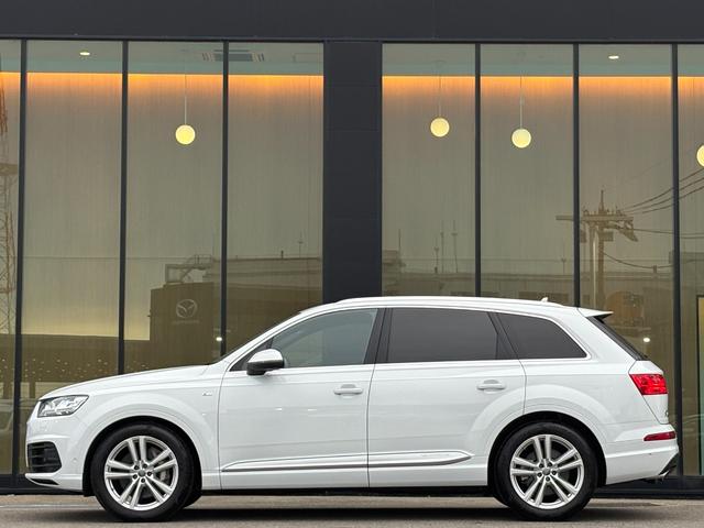 ご遠方の場合でも、下取り車両の金額を概算でお出しすることは可能でございます。車検証をお手元に、走行距離をご確認の上お問い合わせくださいませ。