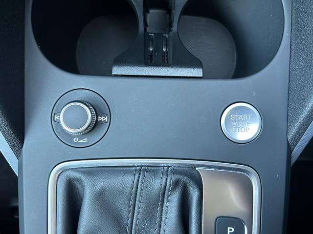 Q2 1.0TFSIスポーツ 衝突軽減ブレーキ アダプティブクルーズコントロール ブラインドスポットモニター 純正ナビ フルセグTV AppleCarPlay バックカメラ クリアランスソナー シートヒーター LEDヘッドライト(28枚目)