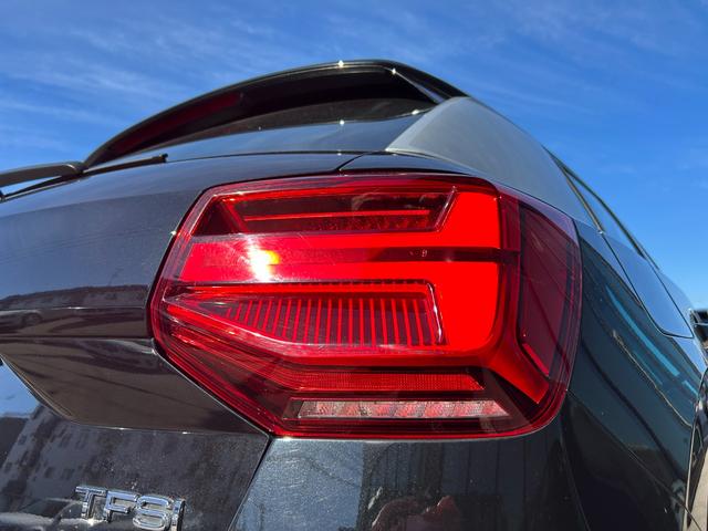 Q2 1.0TFSIスポーツ 衝突軽減ブレーキ アダプティブクルーズコントロール ブラインドスポットモニター 純正ナビ フルセグTV AppleCarPlay バックカメラ クリアランスソナー シートヒーター LEDヘッドライト(59枚目)
