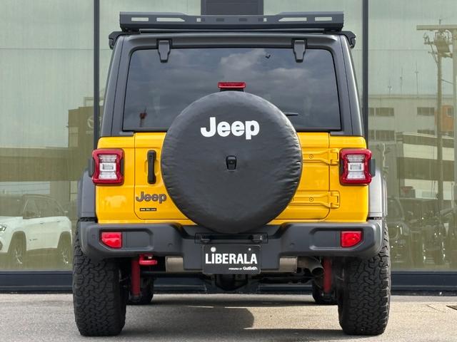 ジープ・ラングラーアンリミテッド ルビコン　黒革　シートヒーター　ＡＬＰＩＮＥスピーカー　衝突軽減Ｂ　アダプティブクルーズコントロール　ブラインドスポットモニター　純正ナビ　フルセグＴＶ　ＡｐｐｌｅＣａｒＰｌａｙ　バックカメラ　ルーフキャリアー（53枚目）