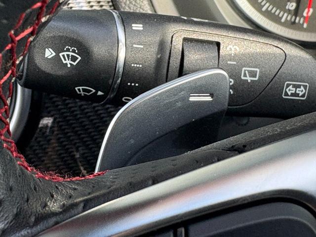 Bクラス B180 スポーツ 衝突軽減ブレーキ アダプティブクルーズコントロール ブラインドスポットモニター 純正ナビ フルセグTV バックカメラ クリアランスソナー LEDヘッドライト アンビエントライト シートヒーター(14枚目)