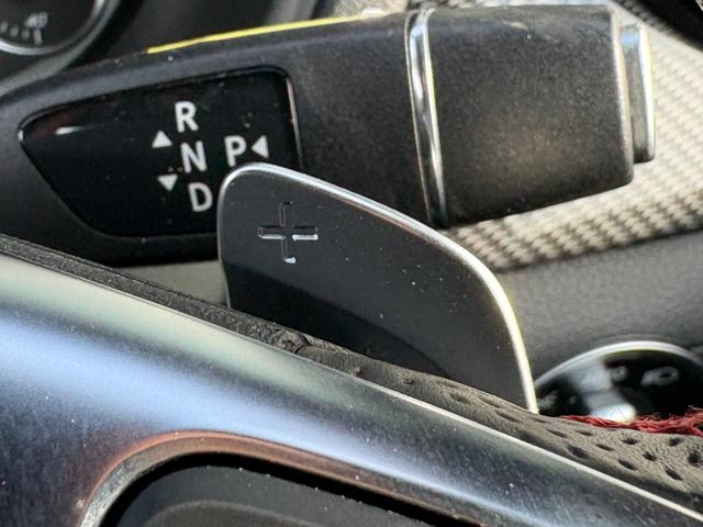 Bクラス B180 スポーツ 衝突軽減ブレーキ アダプティブクルーズコントロール ブラインドスポットモニター 純正ナビ フルセグTV バックカメラ クリアランスソナー LEDヘッドライト アンビエントライト シートヒーター(15枚目)