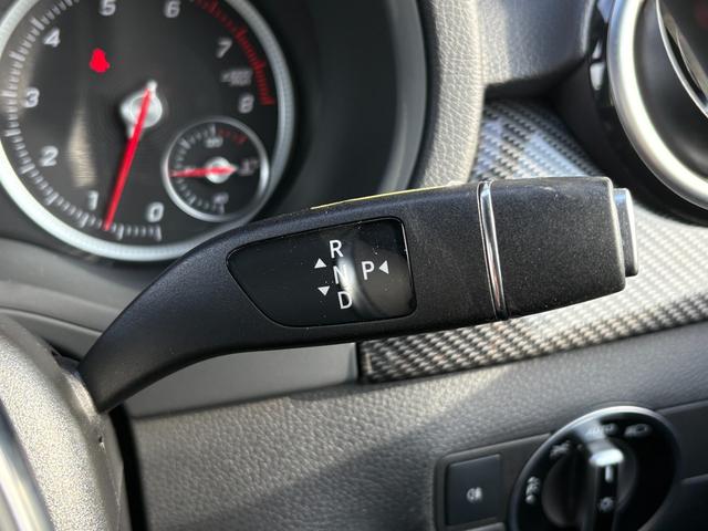 Bクラス B180 スポーツ 衝突軽減ブレーキ アダプティブクルーズコントロール ブラインドスポットモニター 純正ナビ フルセグTV バックカメラ クリアランスソナー LEDヘッドライト アンビエントライト シートヒーター(18枚目)