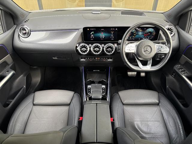 Ｂクラス Ｂ１８０　ＡＭＧレザーエクスクルーシブパッケージ　レザーエクスクルーシブＰ　黒革シート　シートヒーター　サンルーフ　ヘッドアップディスプレイ　アンビエントライト　衝突軽減ブレーキ　アダプティブクルーズコントロール　ブラインドスポットモニター　純正ナビ（4枚目）