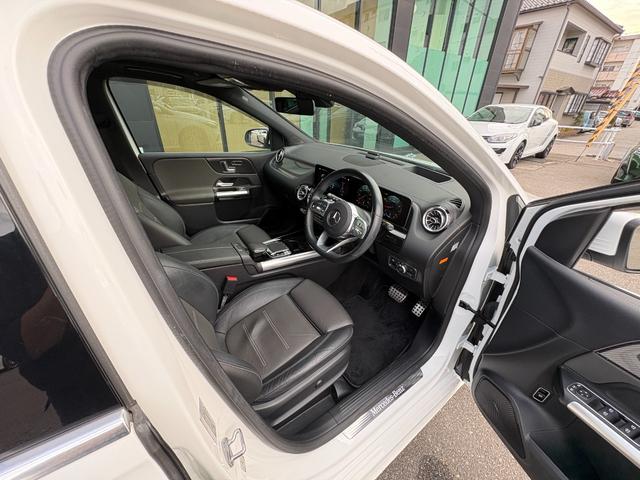 Ｂクラス Ｂ１８０　ＡＭＧレザーエクスクルーシブパッケージ　レザーエクスクルーシブＰ　黒革シート　シートヒーター　サンルーフ　ヘッドアップディスプレイ　アンビエントライト　衝突軽減ブレーキ　アダプティブクルーズコントロール　ブラインドスポットモニター　純正ナビ（6枚目）